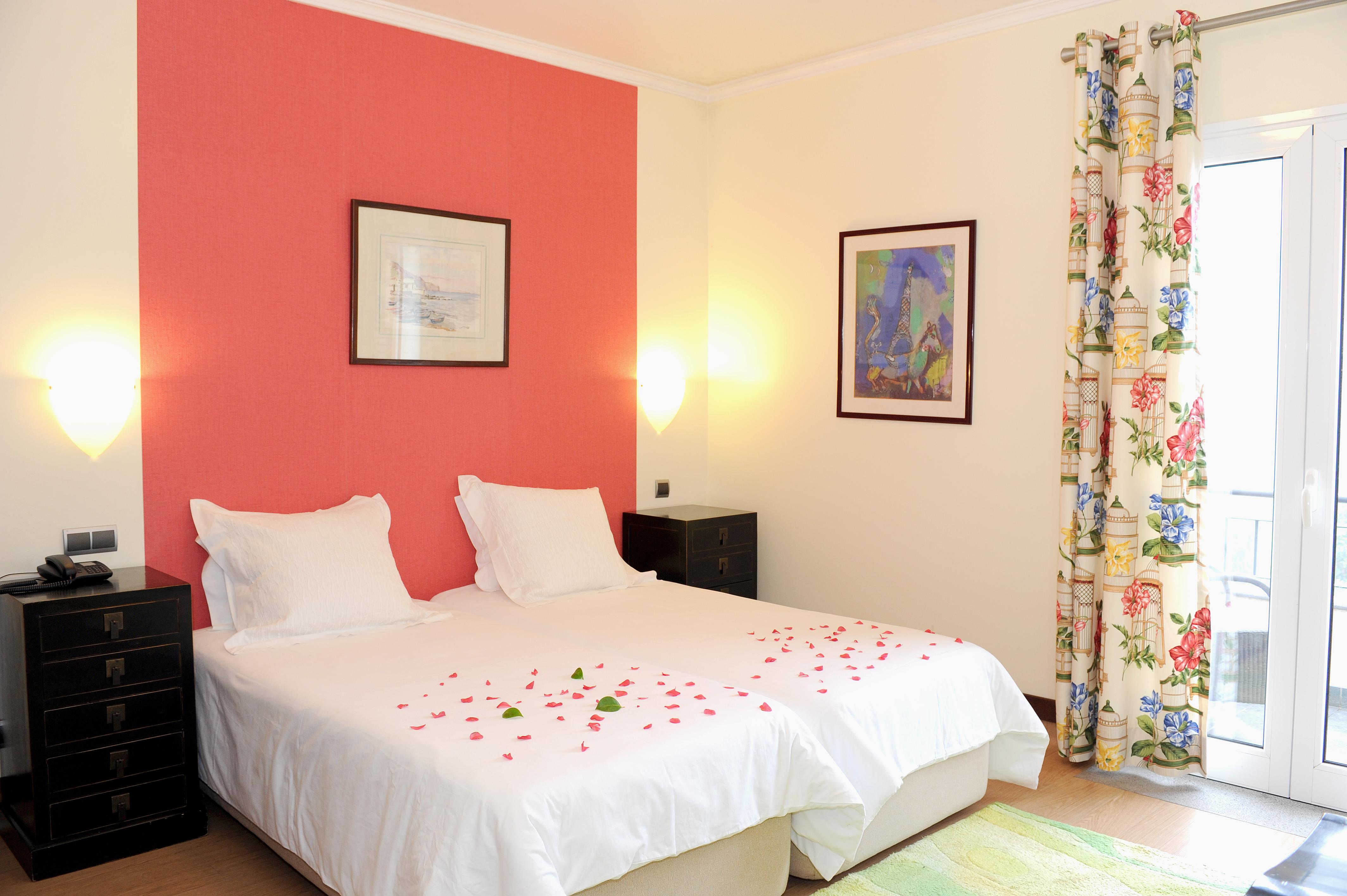 Hotel Quinta Da Cova Do Milho à Santo Antonio da Serra Extérieur photo