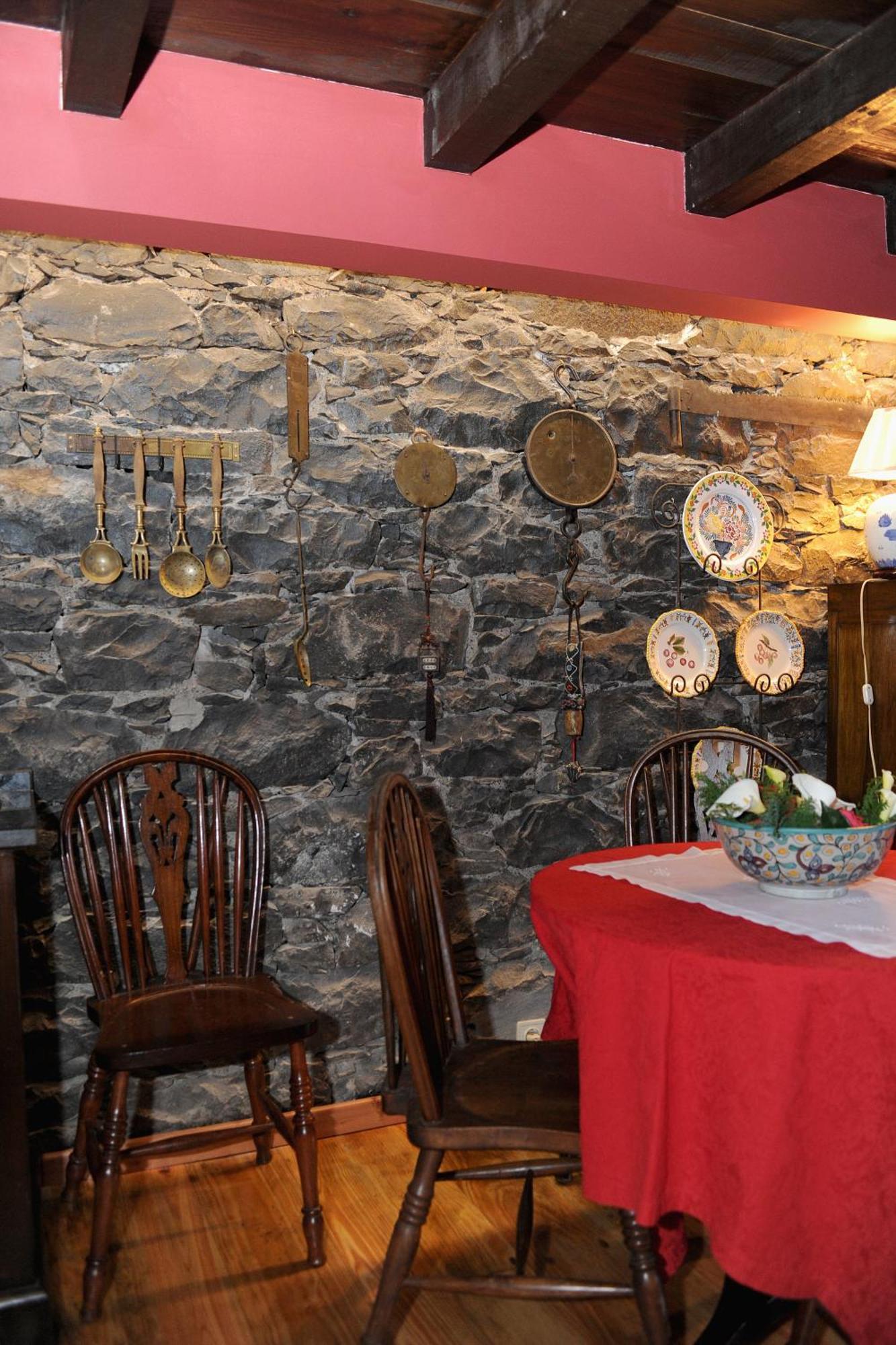 Hotel Quinta Da Cova Do Milho à Santo Antonio da Serra Chambre photo