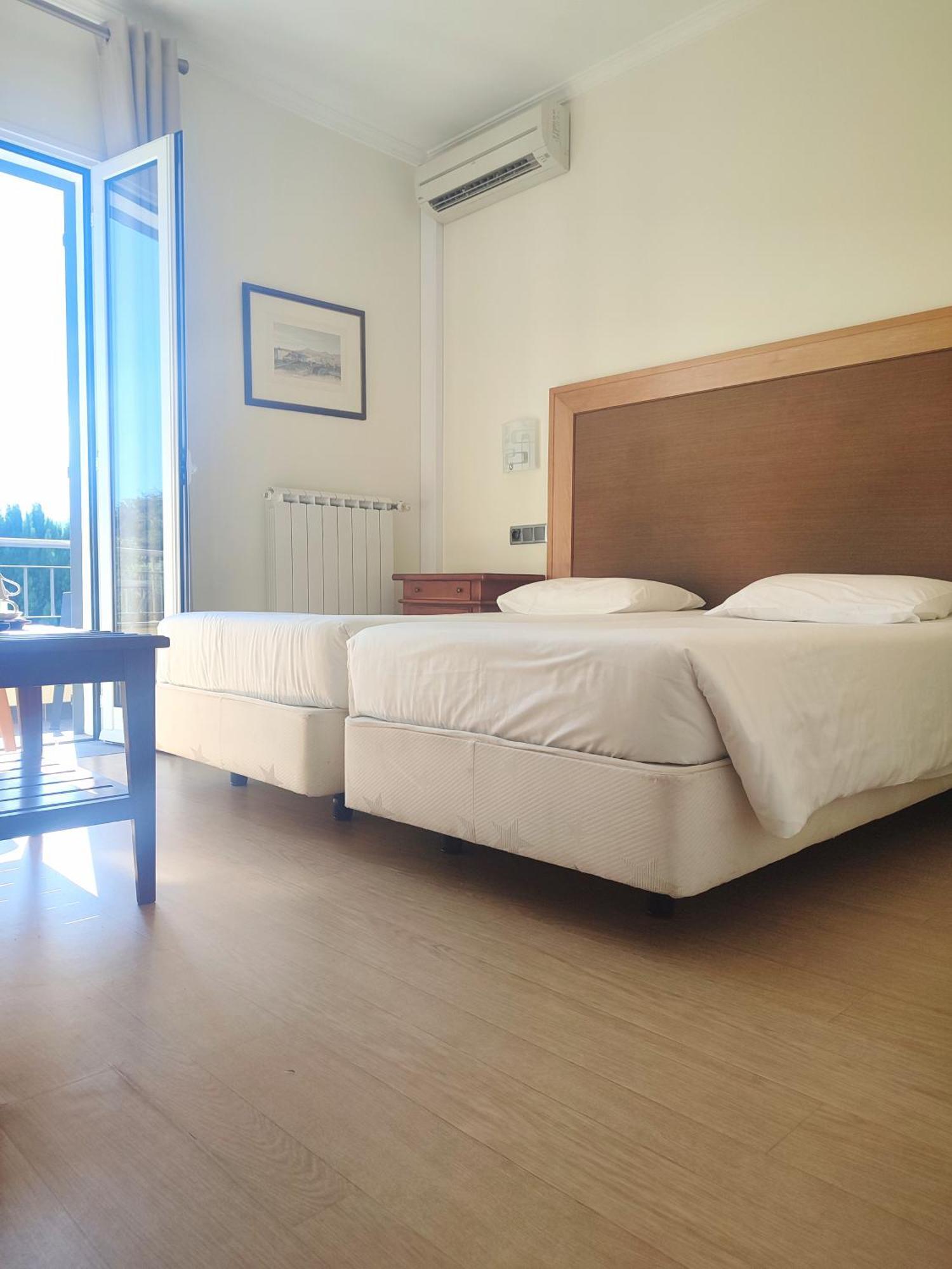 Hotel Quinta Da Cova Do Milho à Santo Antonio da Serra Chambre photo